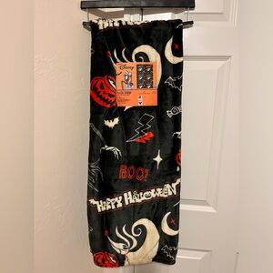 Disney Nightmare Before Christmas Happy Halloween Plush Throw Blanket NWT